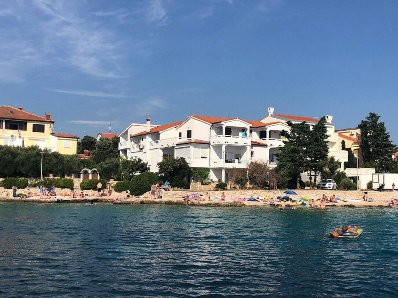 Apartments Milja - 10 M From Sea Mandre Eksteriør billede